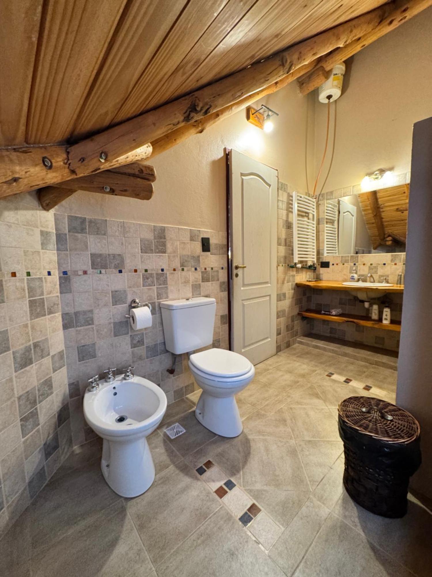 Bed and Breakfast Patagonicus El Chalten Esterno foto