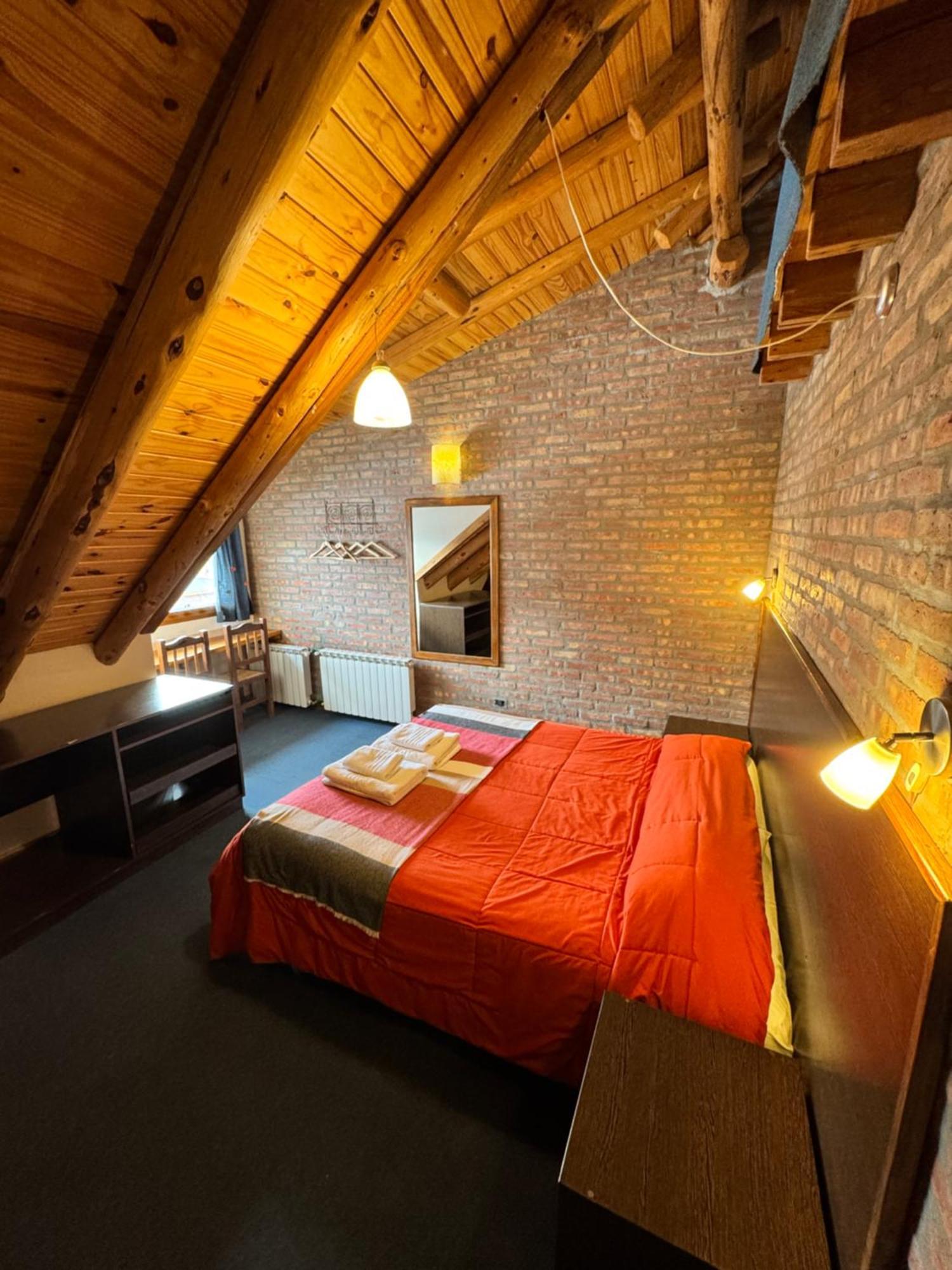 Bed and Breakfast Patagonicus El Chalten Esterno foto